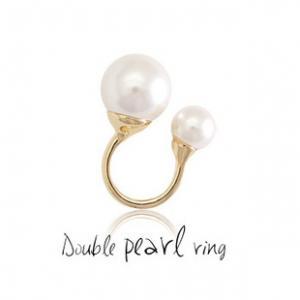 Double Pearls Ring
